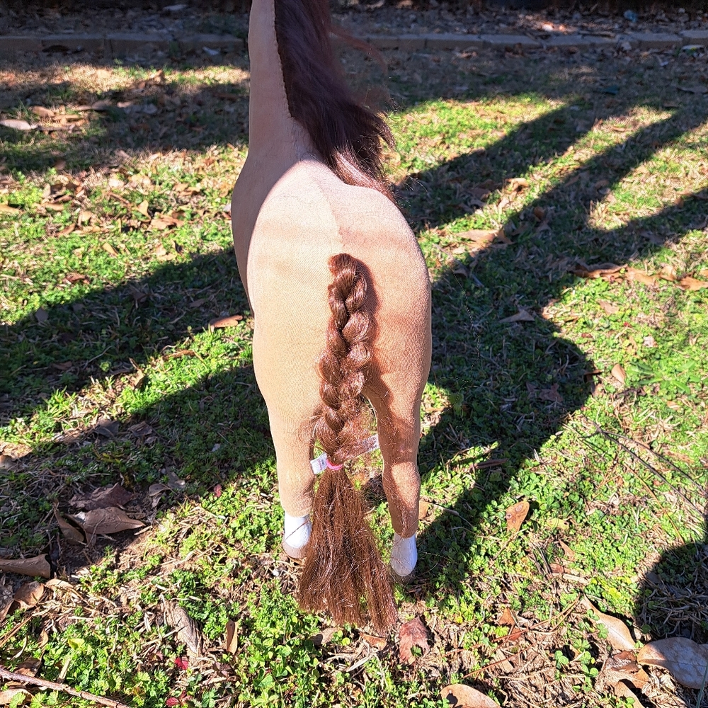 American Girl Horse - Picture 3 of 9